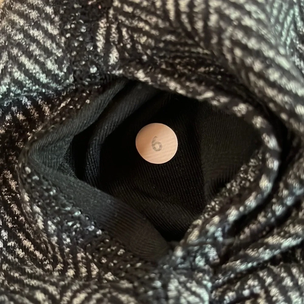 Lululemon Herringbone Leggings - Picture 11 of 14